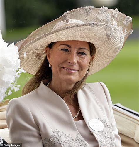 carole middleton the crown actress